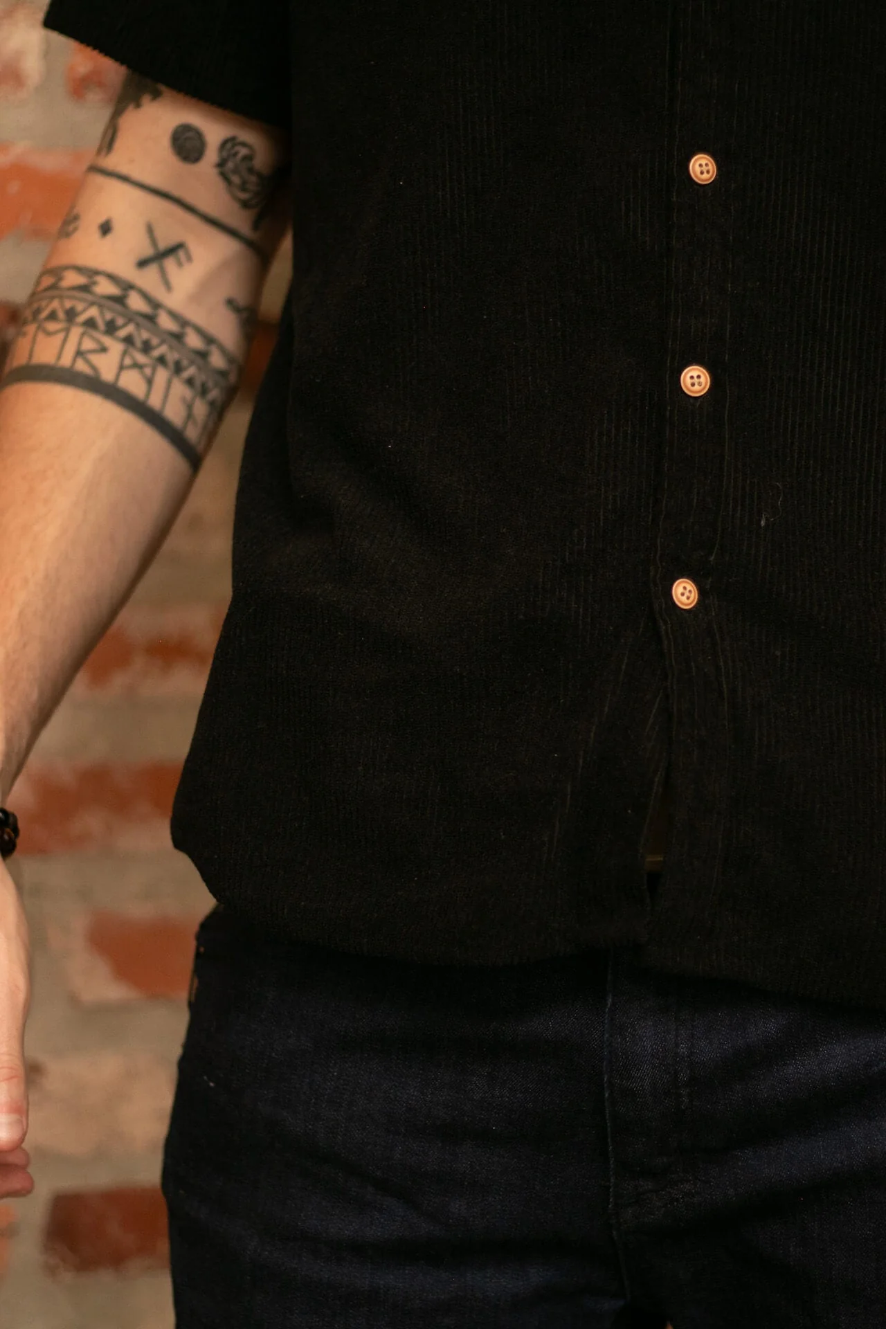 5 o'clock/Behind the back - Image 4